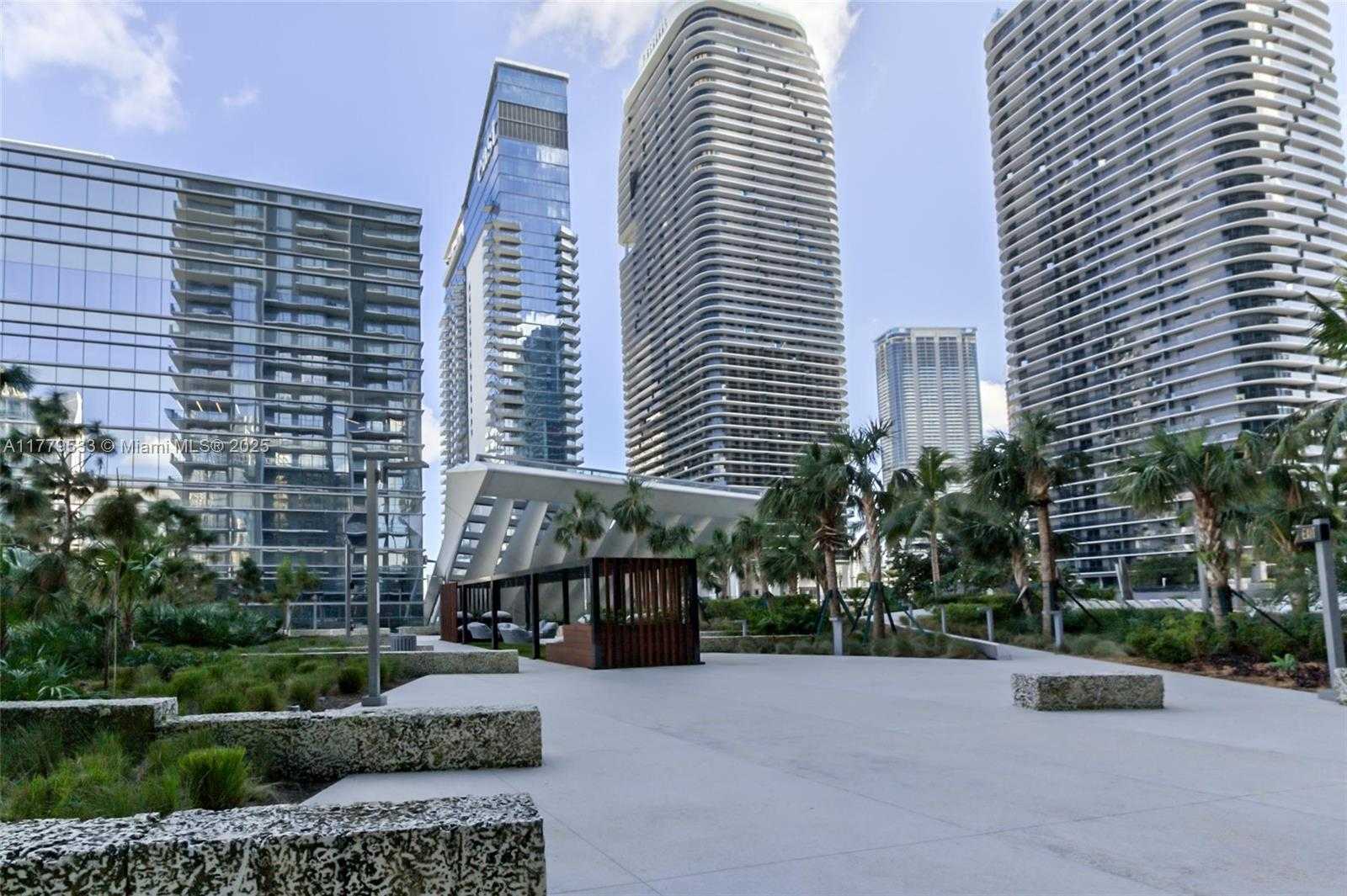 Small Image of 88 SOUTH WEST 7 #1507, Miami Number 34