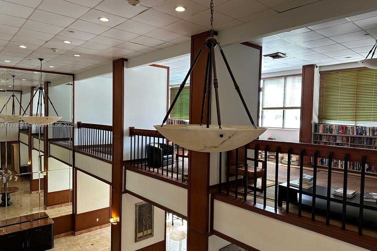 Small Image of 2801 NORTH EAST 183RD ST #1015W, Aventura Number 11