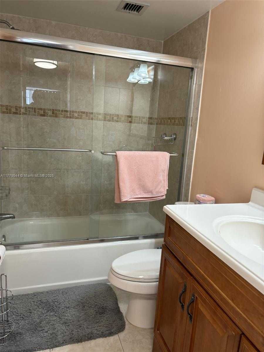 Small Image of 2801 NORTH EAST 183RD ST #1015W, Aventura Number 37