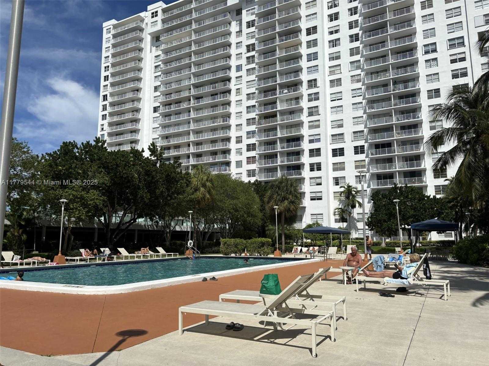 Small Image of 2801 NORTH EAST 183RD ST #1015W, Aventura Number 57