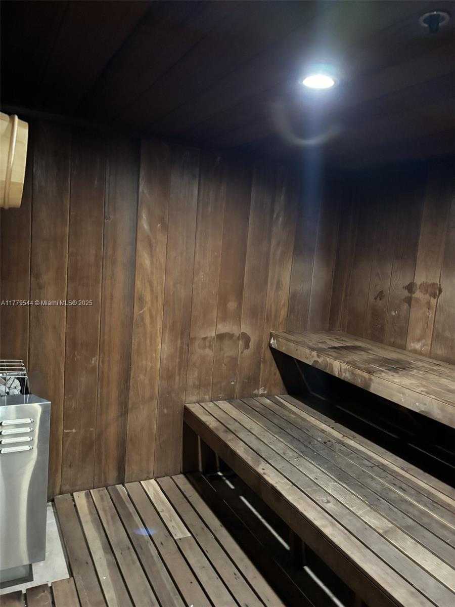 Small Image of 2801 NORTH EAST 183RD ST #1015W, Aventura Number 65