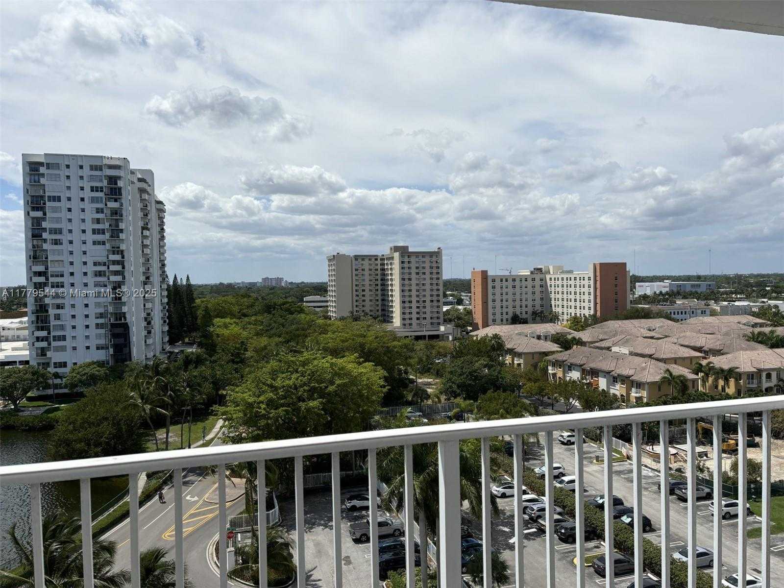 Small Image of 2801 NORTH EAST 183RD ST #1015W, Aventura Number 73