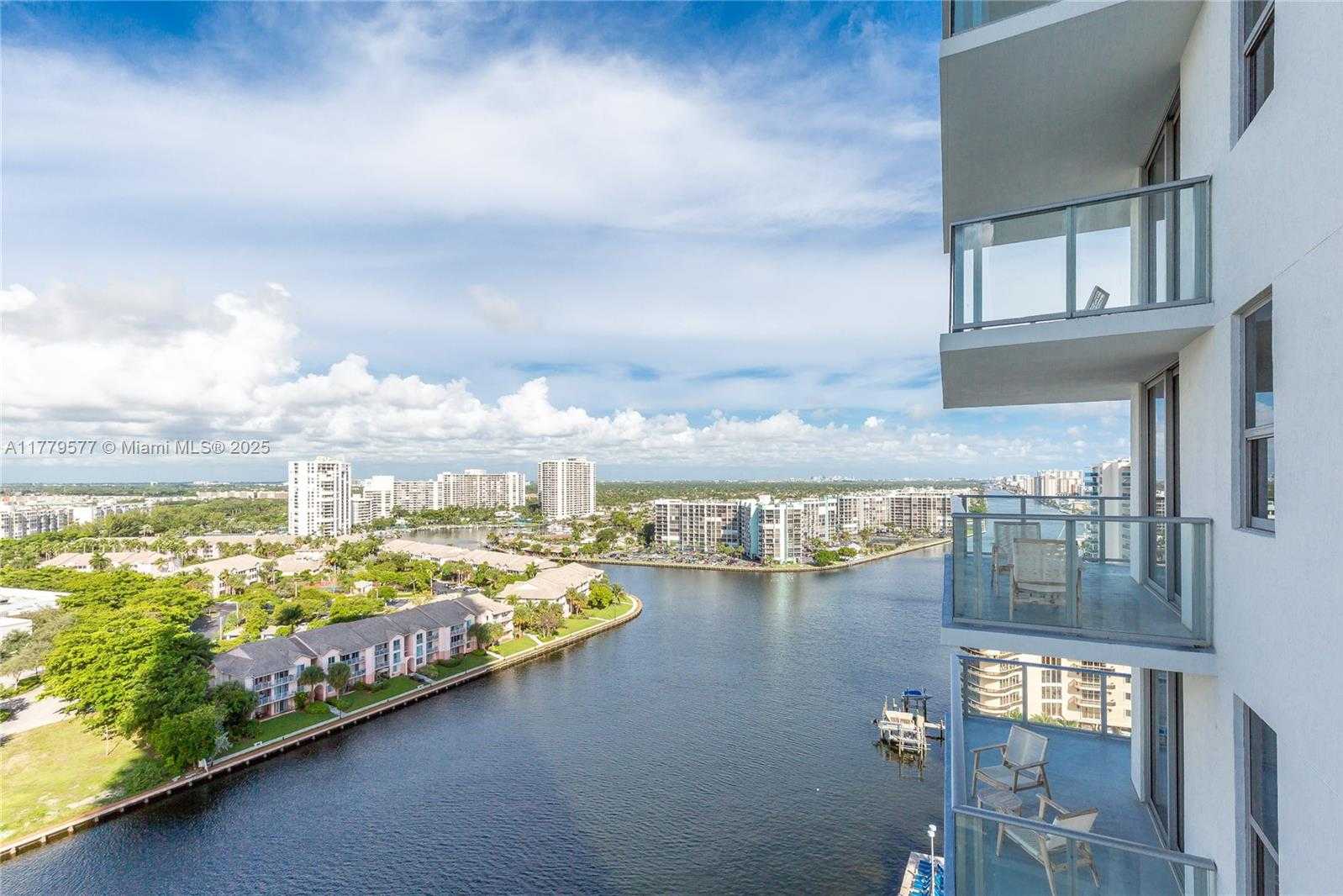 Small Image of 4010 SOUTH OCEAN DR #R2204, Hollywood Number 2