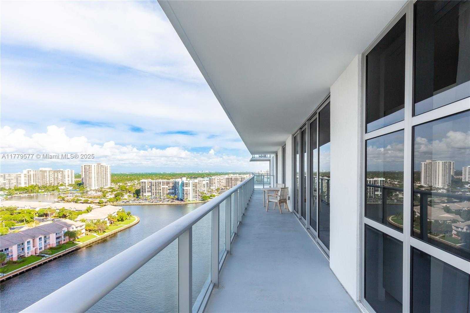 Small Image of 4010 SOUTH OCEAN DR #R2204, Hollywood Number 4
