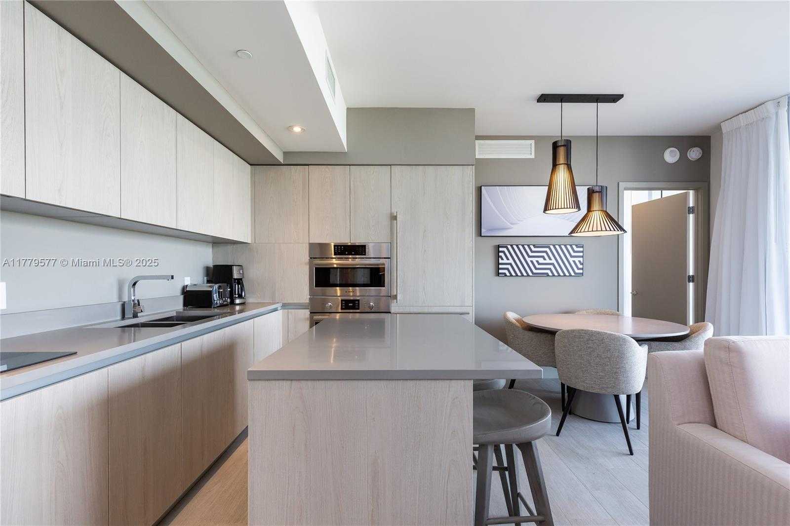 Small Image of 4010 SOUTH OCEAN DR #R2204, Hollywood Number 8