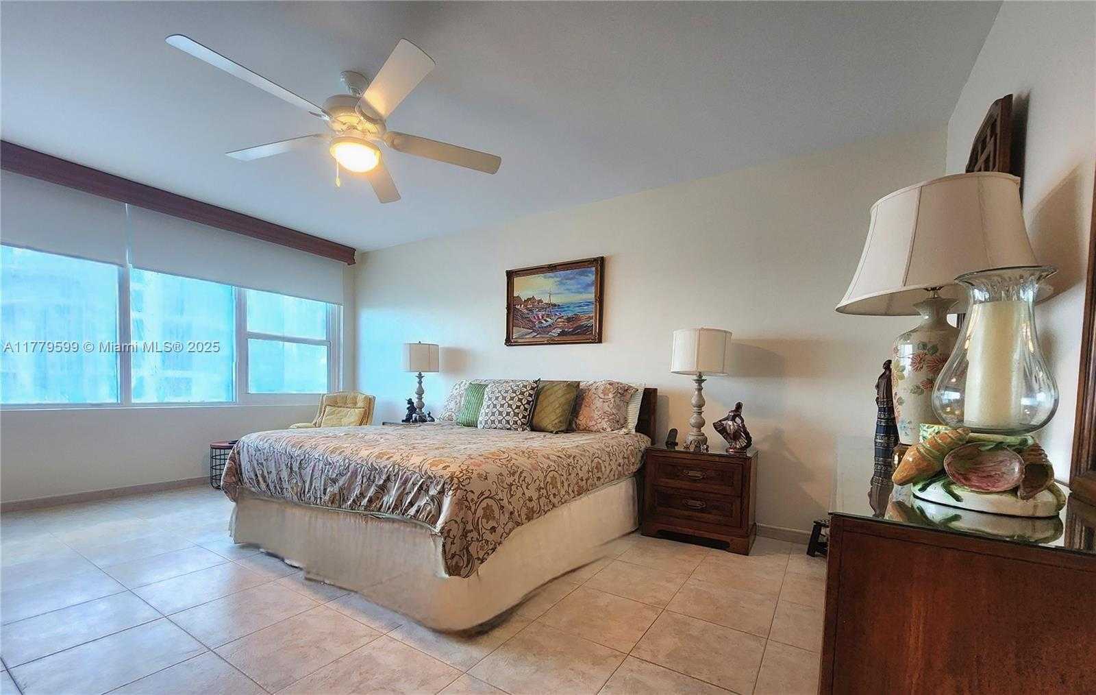Small Image of 3505 SOUTH OCEAN DR #1214, Hollywood Number 19