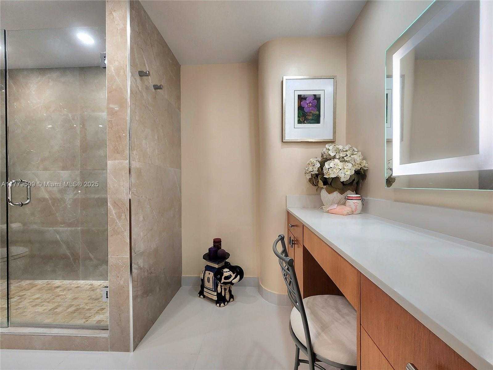 Small Image of 3505 SOUTH OCEAN DR #1214, Hollywood Number 24