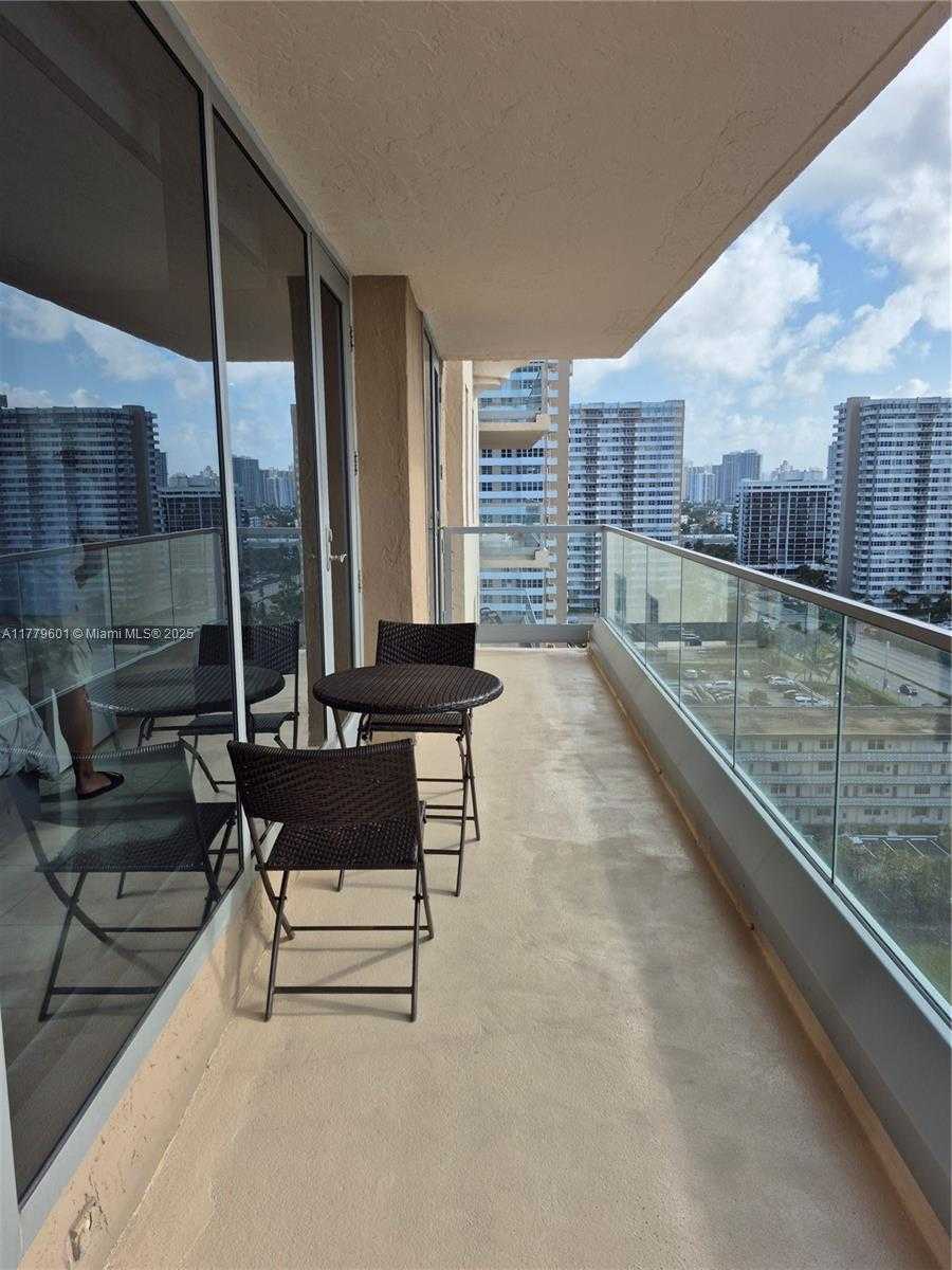 Small Image of 1912 SOUTH OCEAN DR #17C, Hallandale Beach Number 11