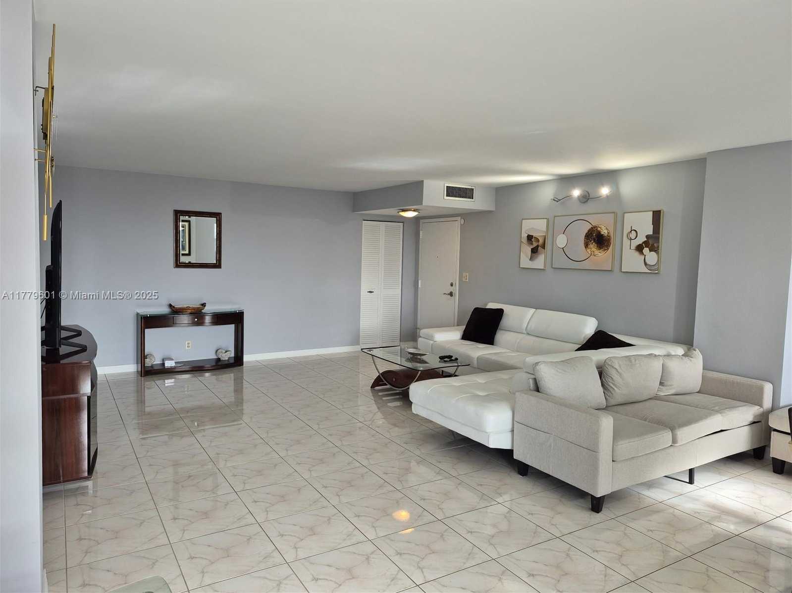 Small Image of 1912 SOUTH OCEAN DR #17C, Hallandale Beach Number 2