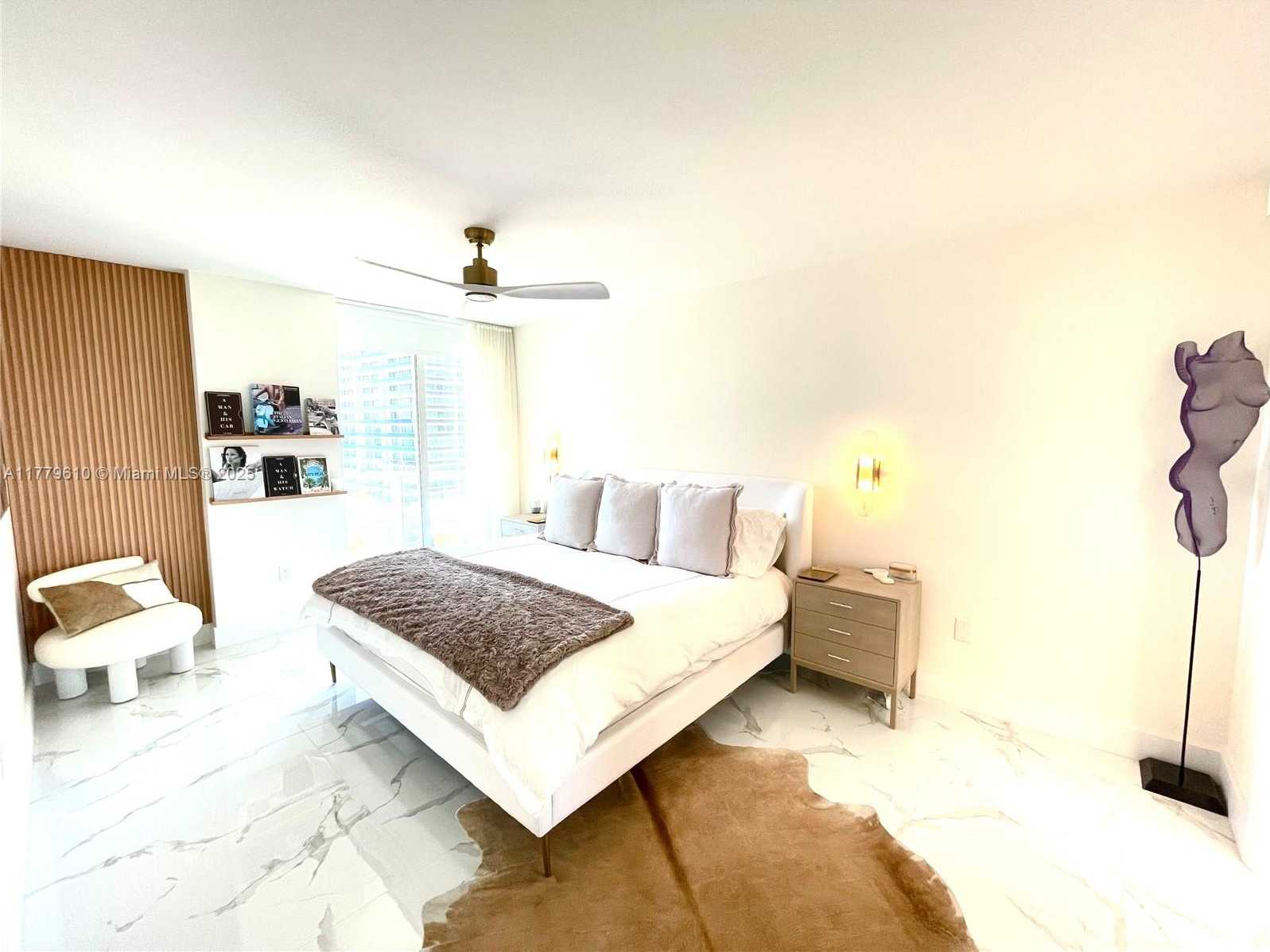 Small Image of 5900 COLLINS AVE #1104, Miami Beach Number 14