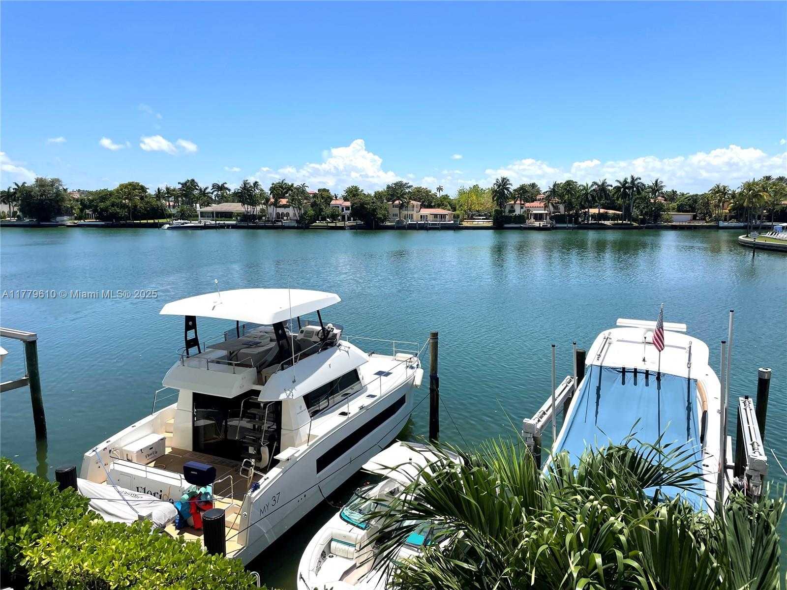 Small Image of 5900 COLLINS AVE #1104, Miami Beach Number 38