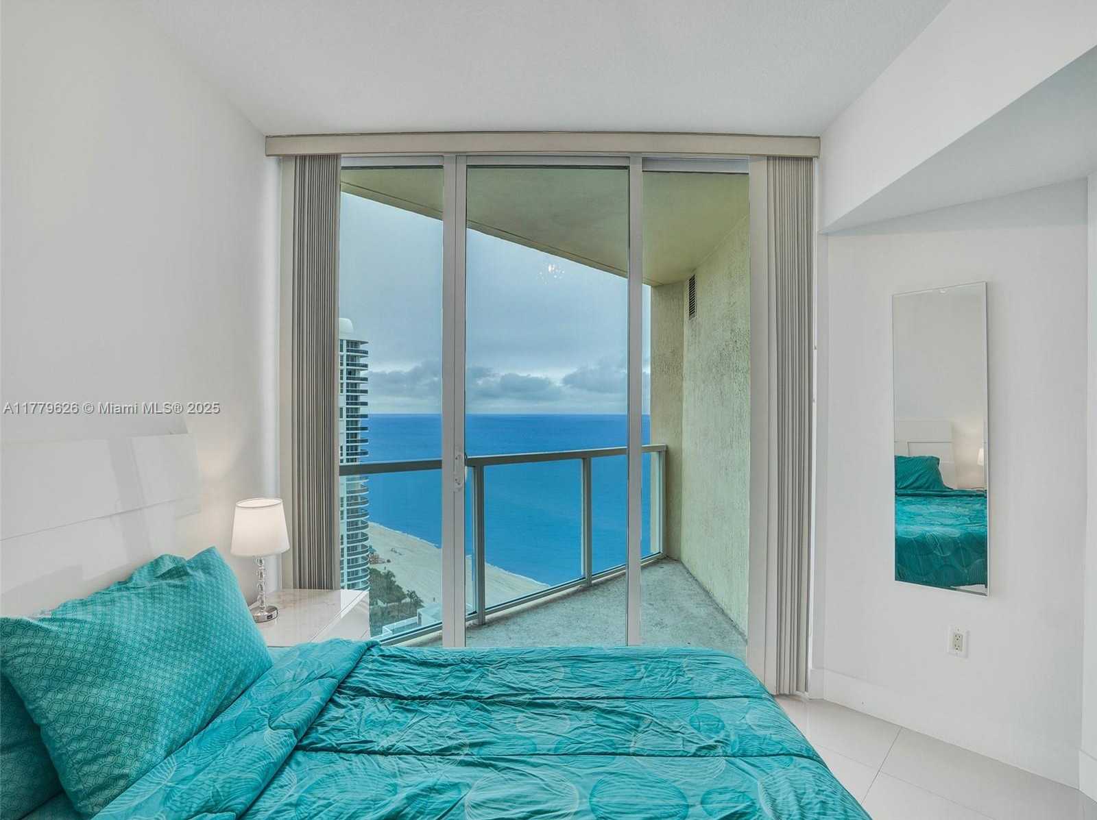 Small Image of 16699 COLLINS AVE #2305, Sunny Isles Beach Number 22