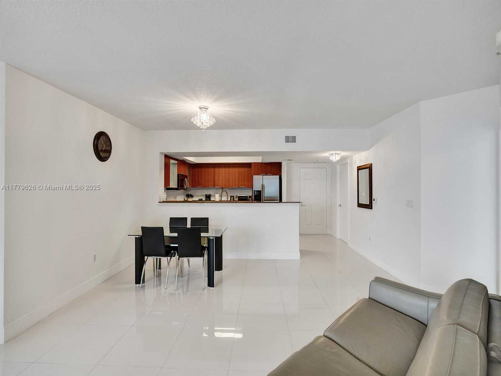 Small Image of 16699 COLLINS AVE #2305, Sunny Isles Beach Number 8