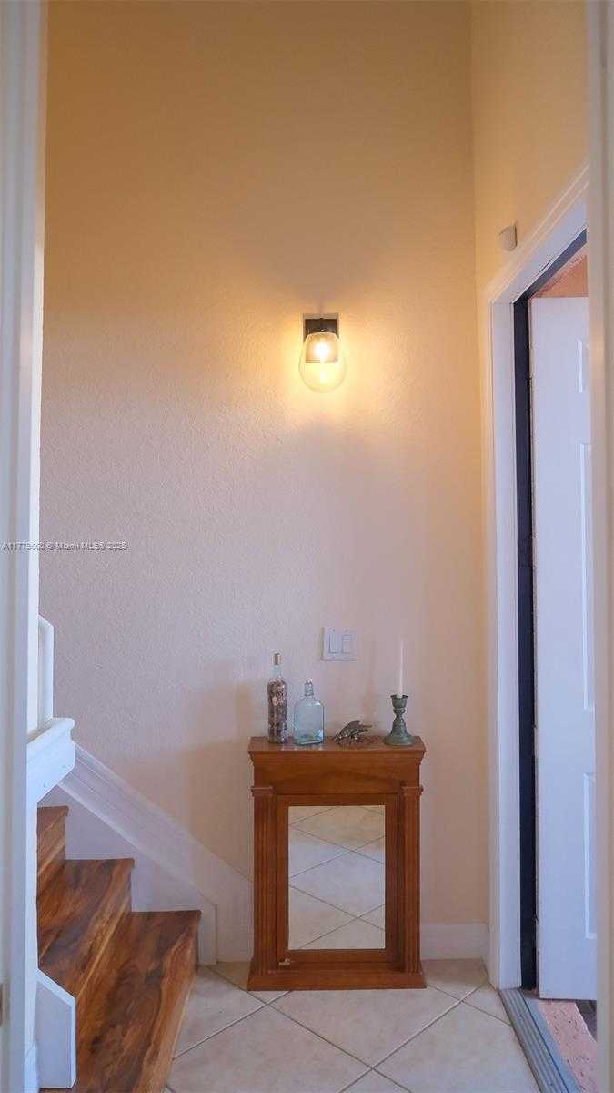Small Image of 104 HARBORS WAY #104, Boynton Beach Number 16