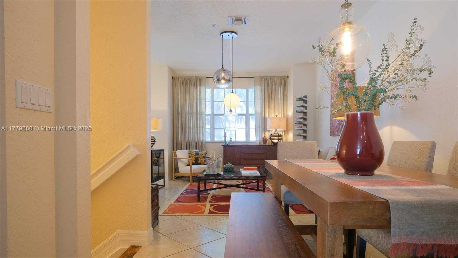 Small Image of 104 HARBORS WAY #104, Boynton Beach Number 19