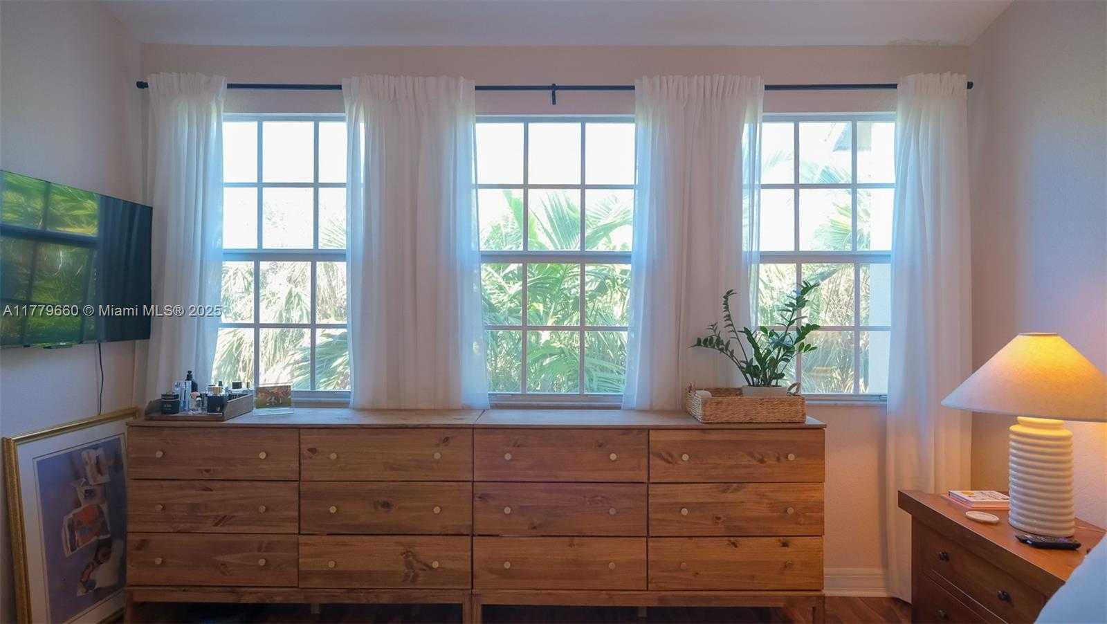 Small Image of 104 HARBORS WAY #104, Boynton Beach Number 20