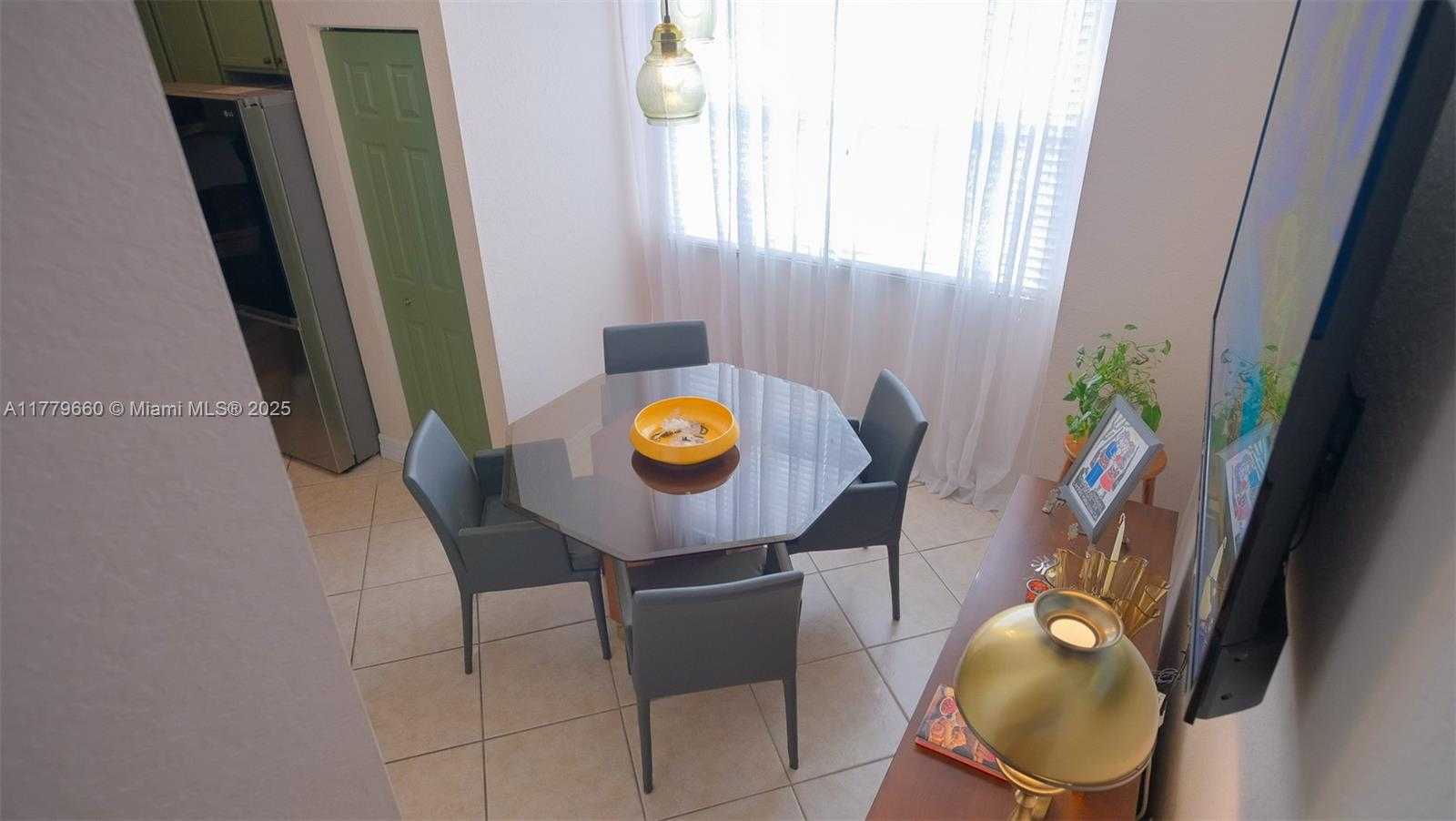 Small Image of 104 HARBORS WAY #104, Boynton Beach Number 31