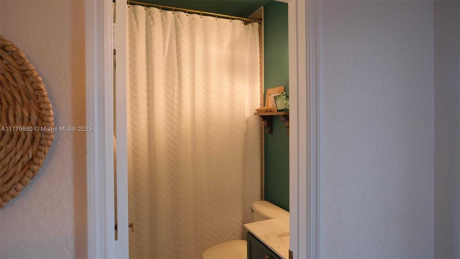 Small Image of 104 HARBORS WAY #104, Boynton Beach Number 40