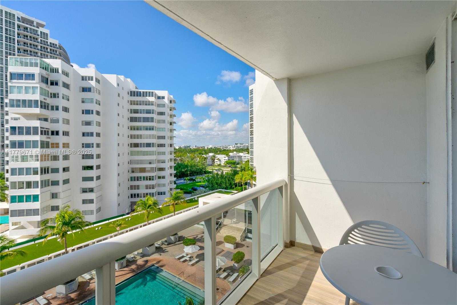 Small Image of 10275 COLLINS AV #611, Bal Harbour Number 27