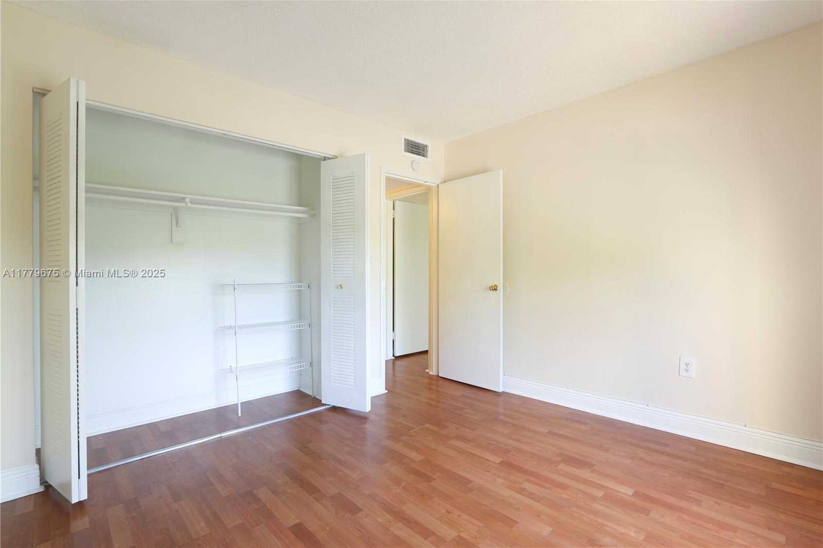Small Image of 4810 NORTH WEST 79TH AVE #306, Doral Number 10