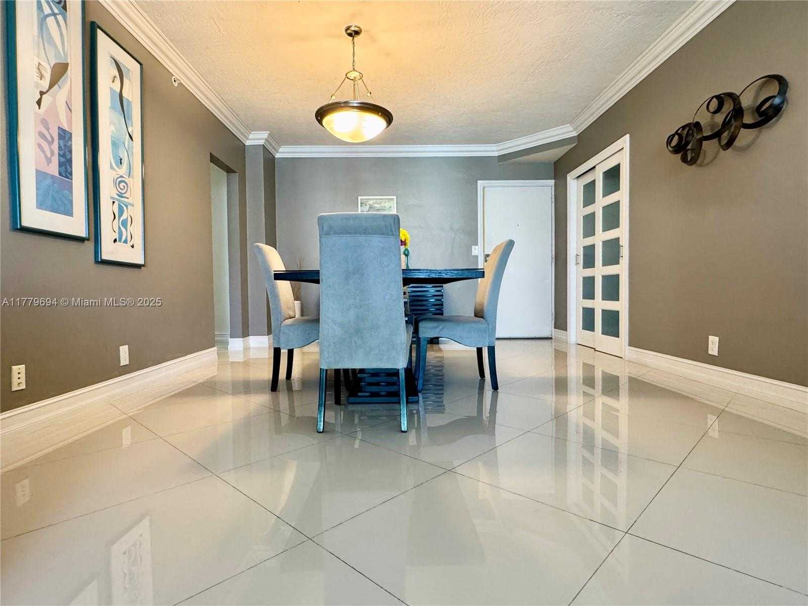 Small Image of 3000 SOUTH OCEAN DR #1422, Hollywood Number 10