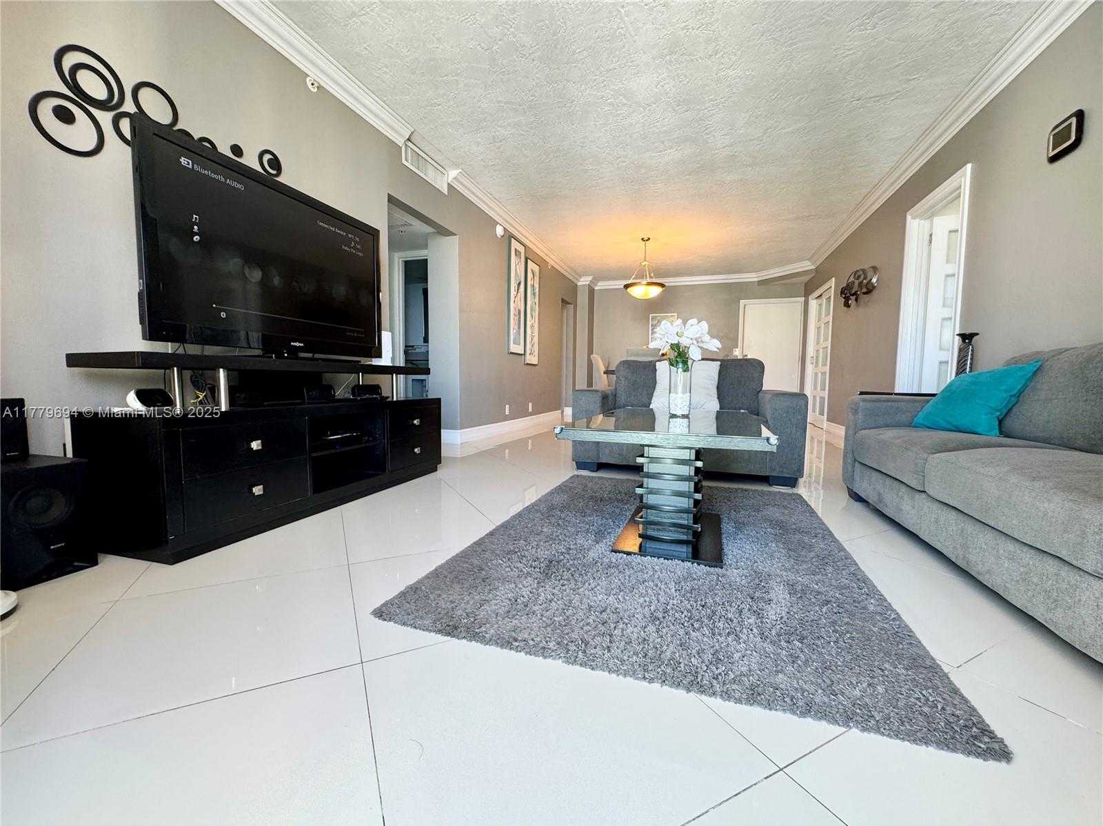 Small Image of 3000 SOUTH OCEAN DR #1422, Hollywood Number 12
