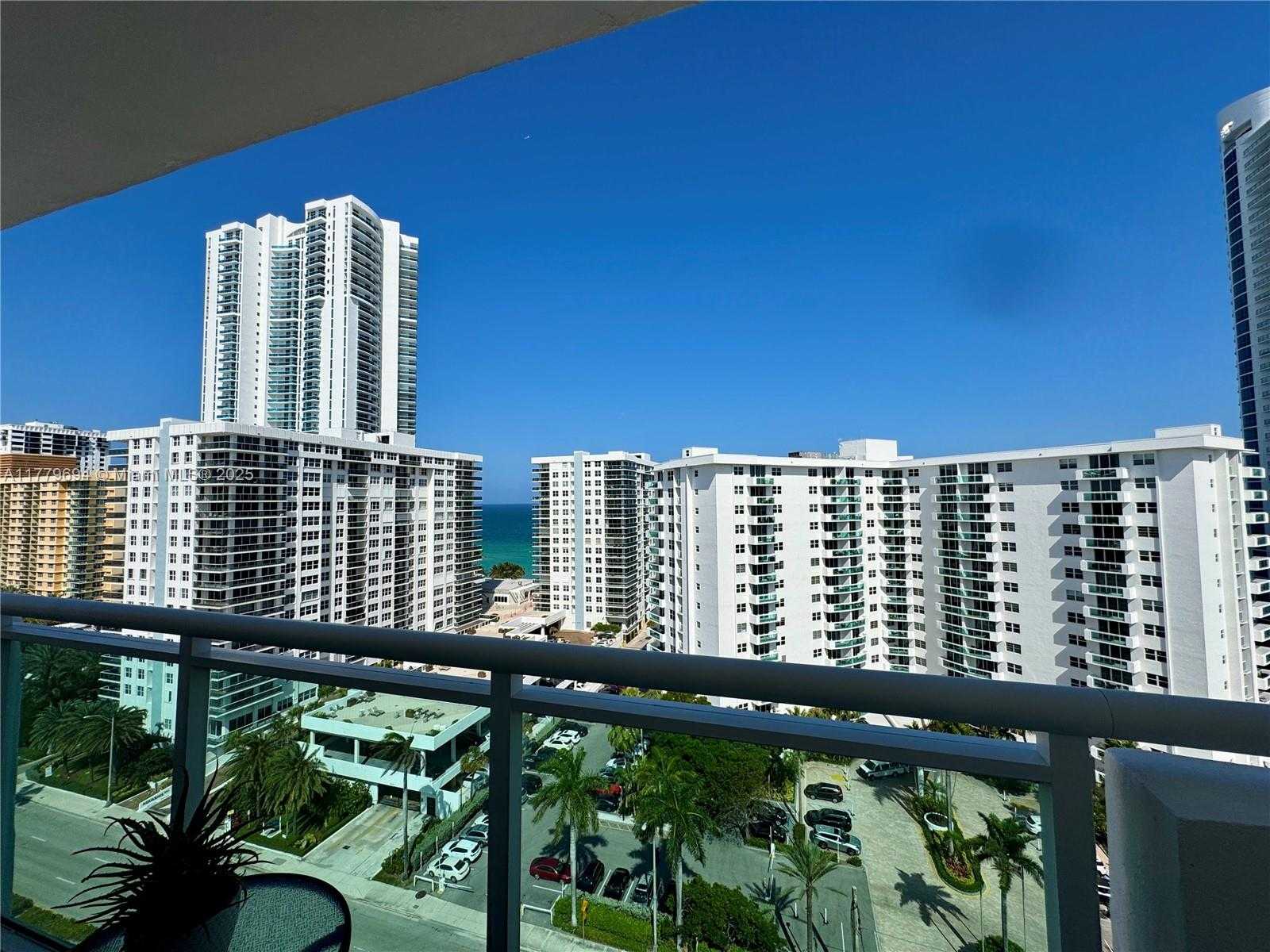Small Image of 3000 SOUTH OCEAN DR #1422, Hollywood Number 31