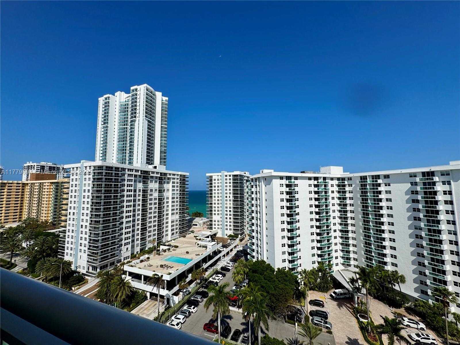 Small Image of 3000 SOUTH OCEAN DR #1422, Hollywood Number 32