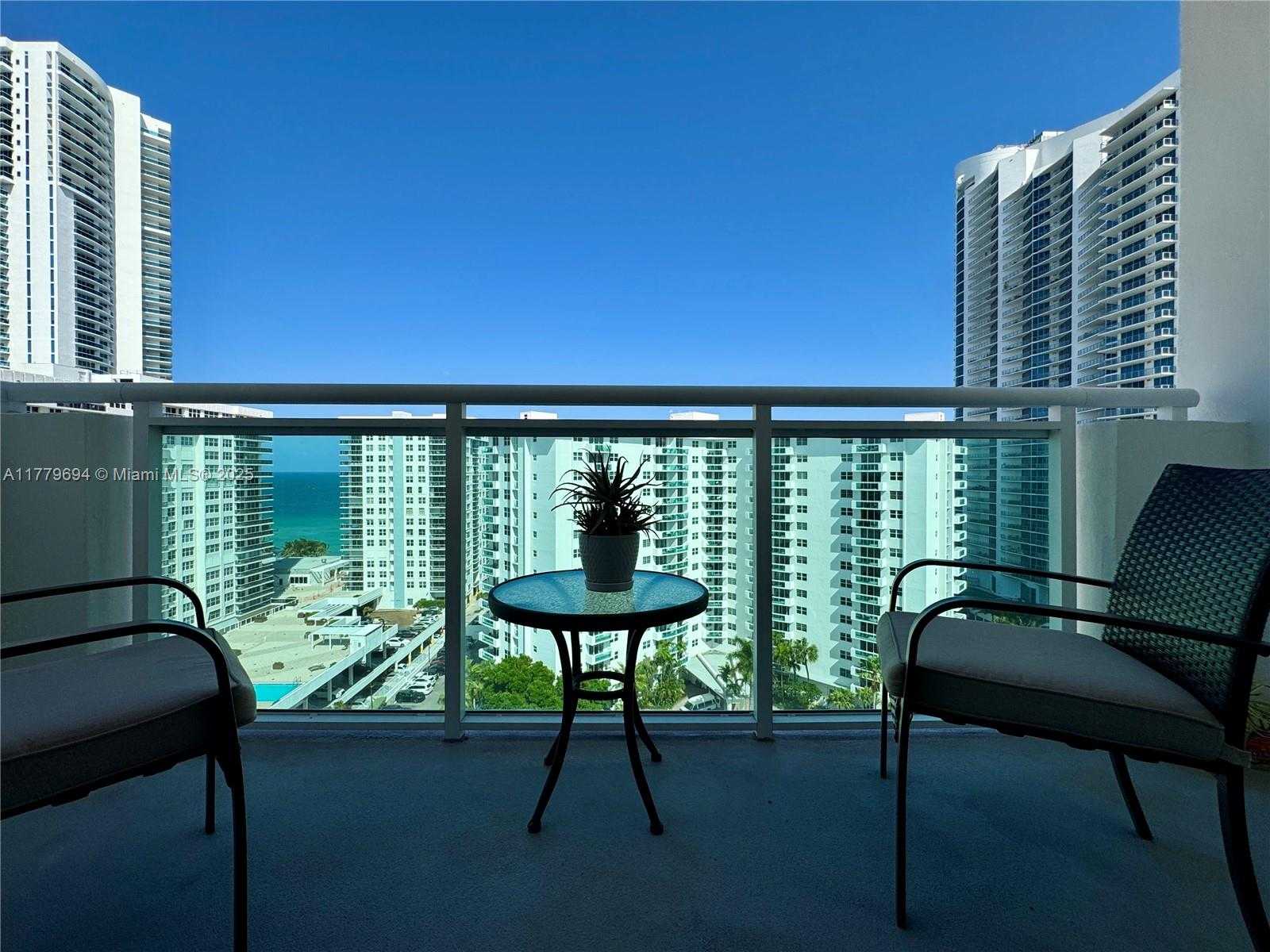 Small Image of 3000 SOUTH OCEAN DR #1422, Hollywood Number 35