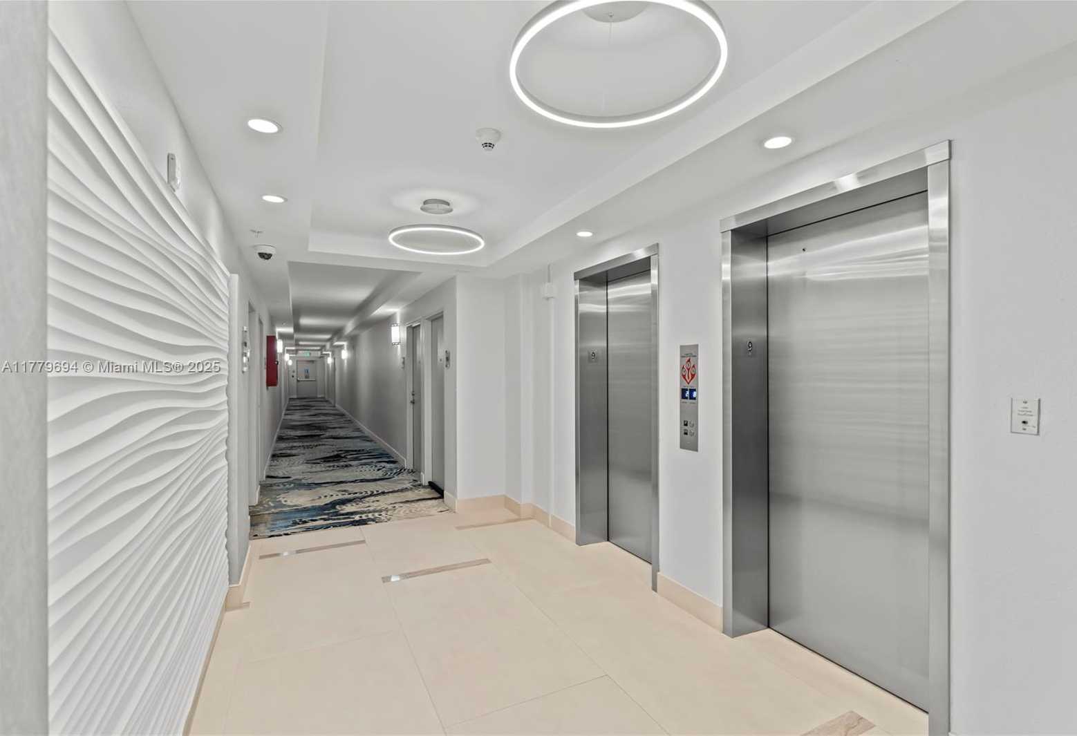 Small Image of 3000 SOUTH OCEAN DR #1422, Hollywood Number 37