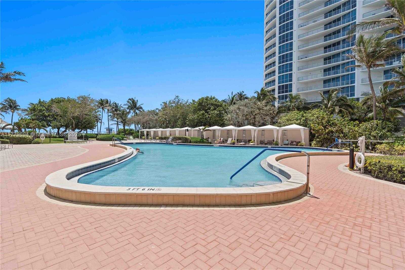 Small Image of 3000 SOUTH OCEAN DR #1422, Hollywood Number 52
