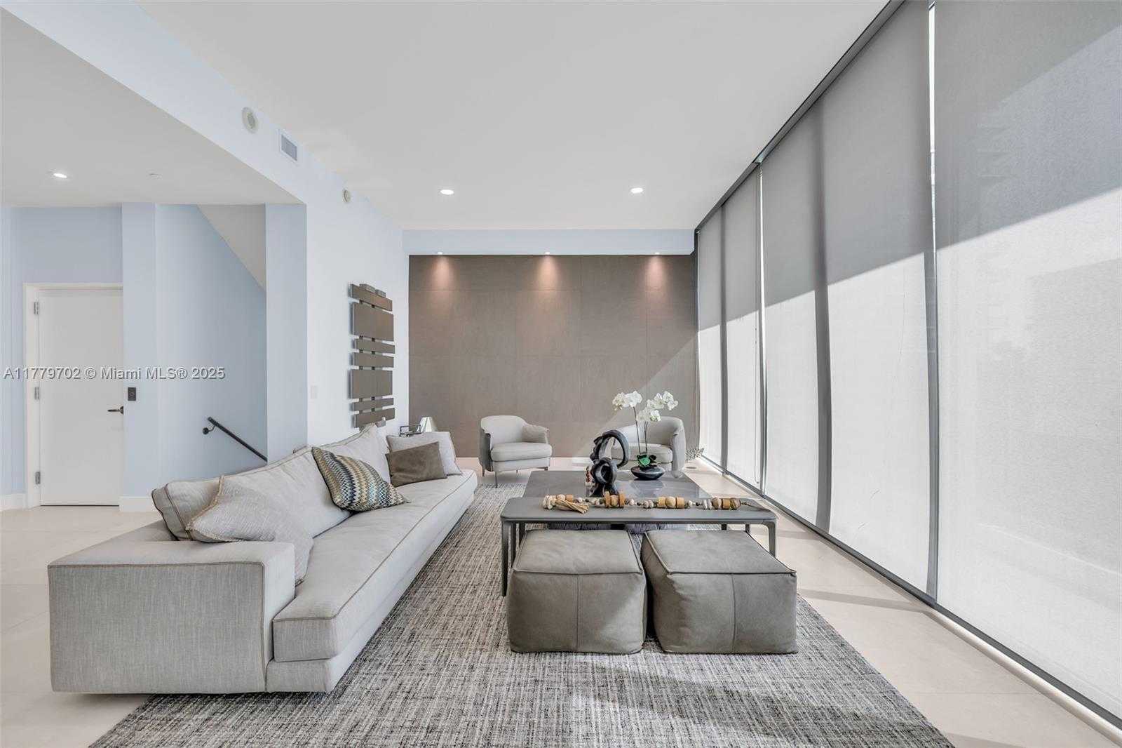 Small Image of 650 NORTH EAST 32ND ST #BH4, Miami Number 12