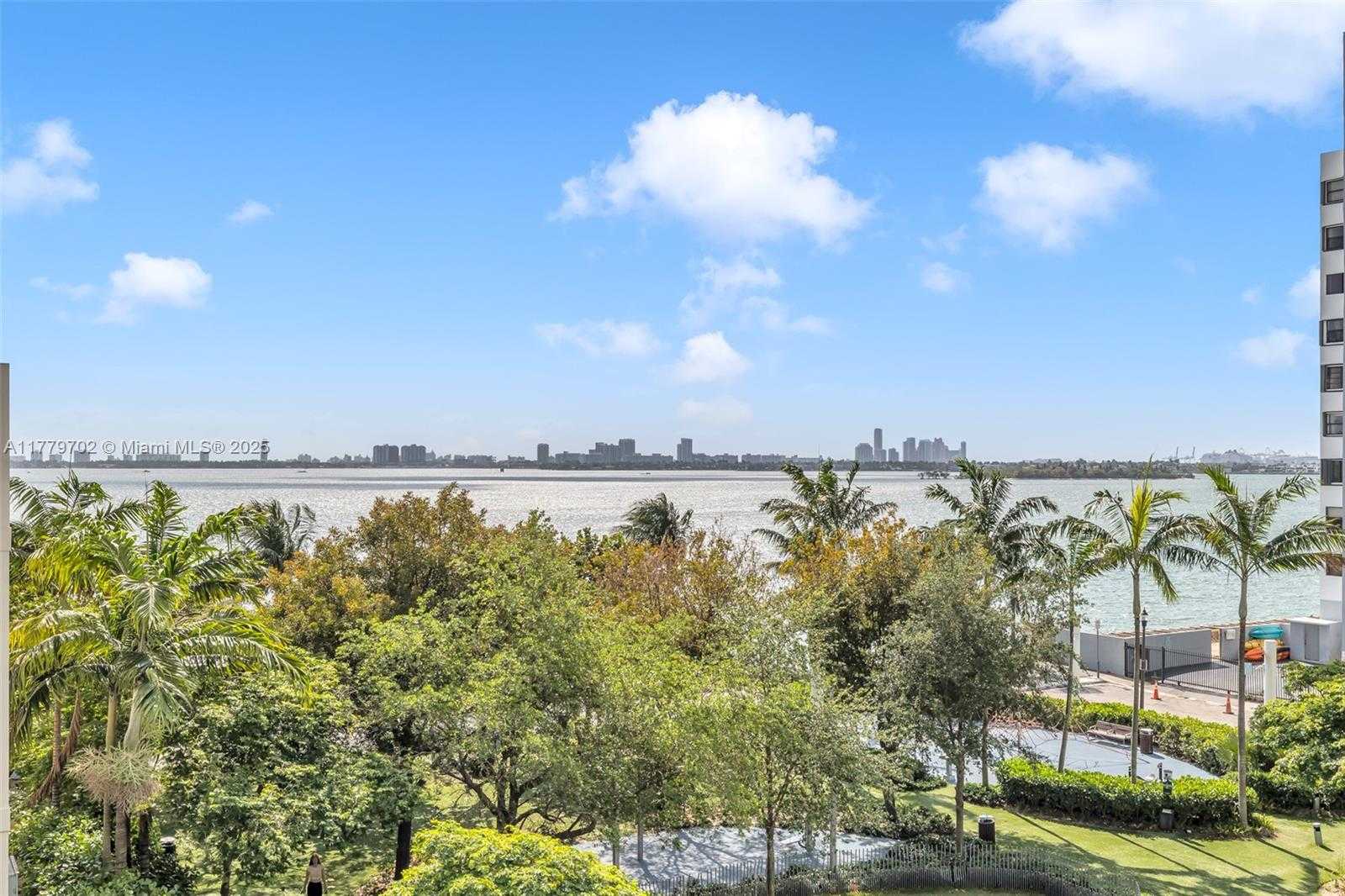Small Image of 650 NORTH EAST 32ND ST #BH4, Miami Number 22