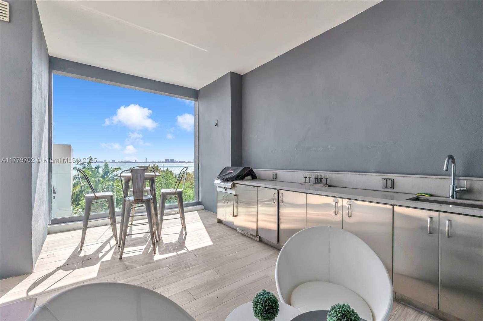 Small Image of 650 NORTH EAST 32ND ST #BH4, Miami Number 29