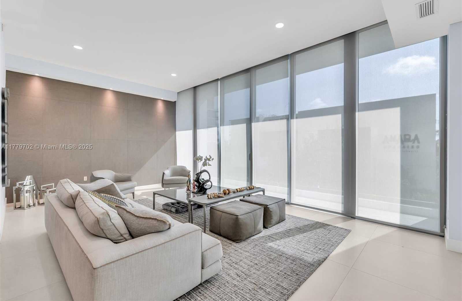 Small Image of 650 NORTH EAST 32ND ST #BH4, Miami Number 6