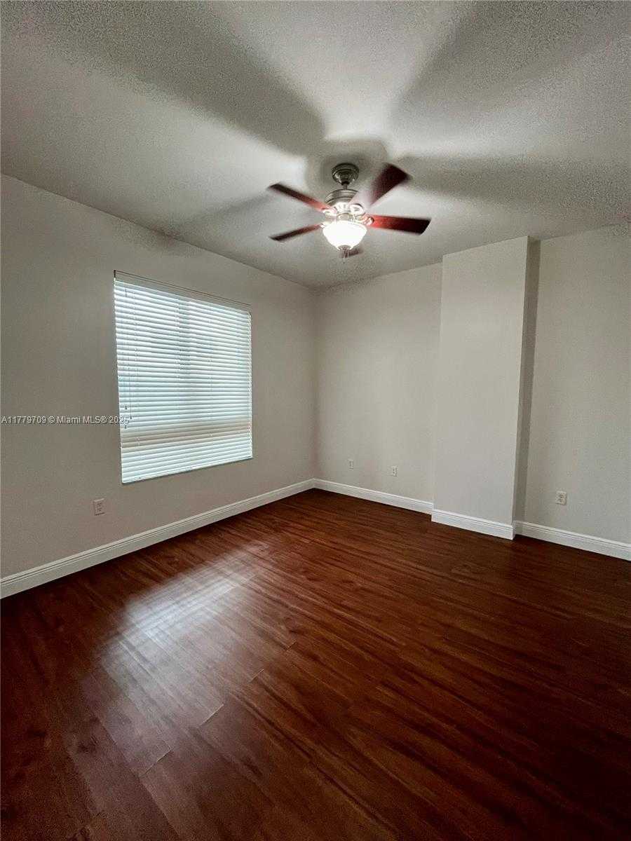Small Image of 7350 SOUTH WEST 89TH ST #309S, Miami Number 3
