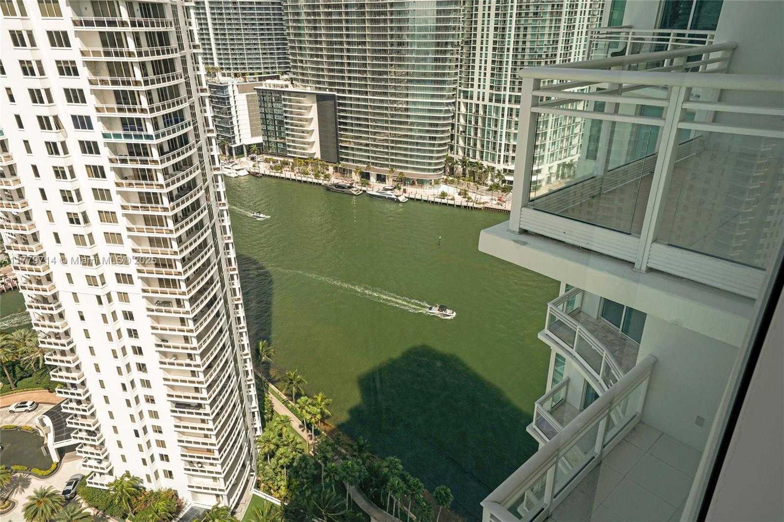 Small Image of 900 BRICKELL KEY BLVD #2304, Miami Number 17