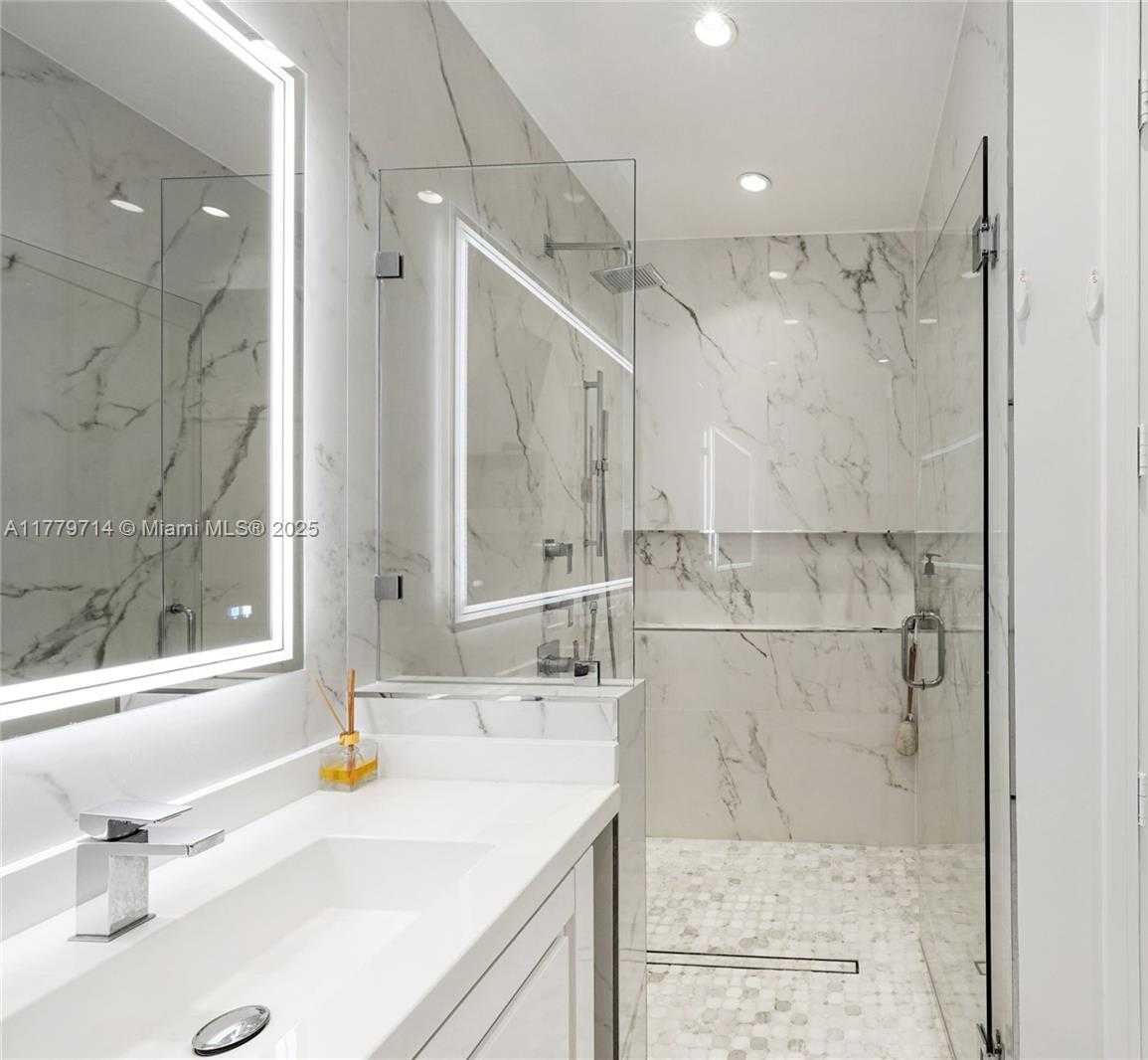 Small Image of 900 BRICKELL KEY BLVD #2304, Miami Number 36