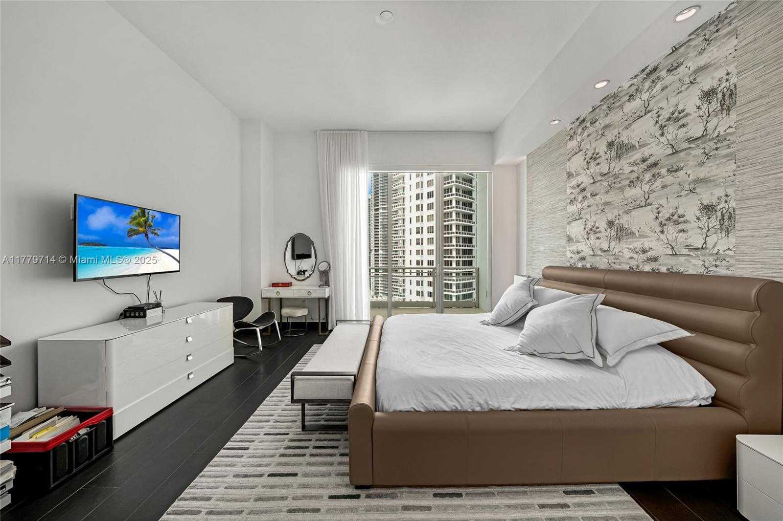 Small Image of 900 BRICKELL KEY BLVD #2304, Miami Number 38