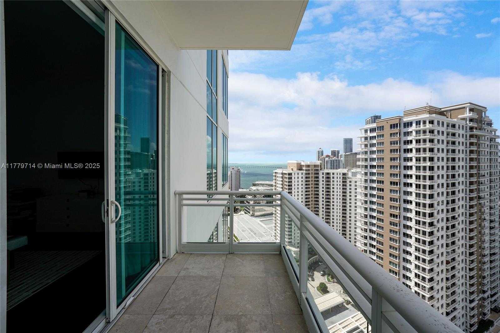 Small Image of 900 BRICKELL KEY BLVD #2304, Miami Number 43