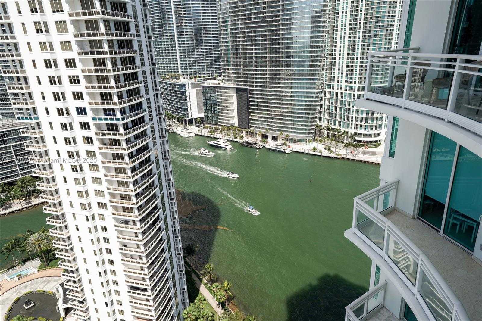 Small Image of 900 BRICKELL KEY BLVD #2304, Miami Number 44