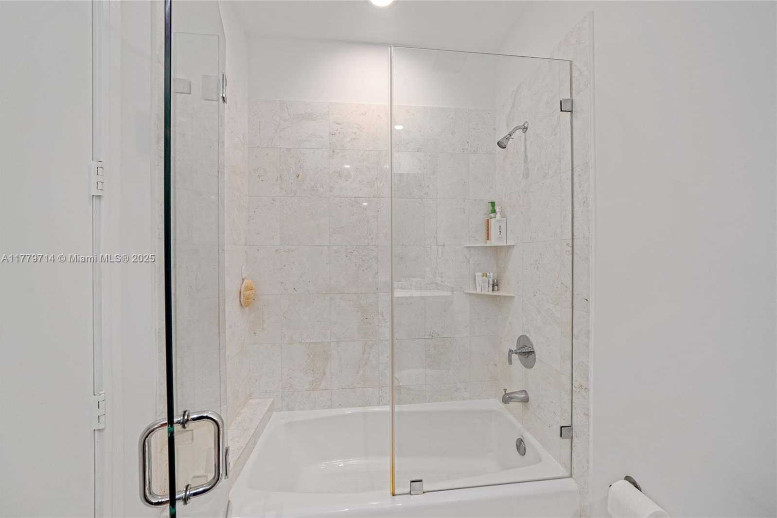 Small Image of 900 BRICKELL KEY BLVD #2304, Miami Number 51