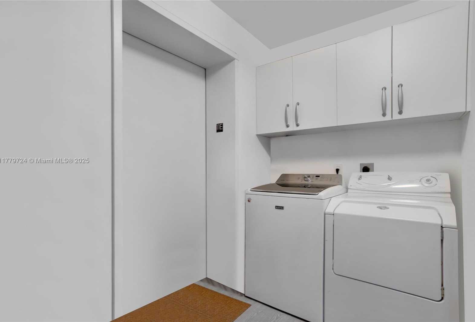 Small Image of 5959 COLLINS AVE #1105, Miami Beach Number 40