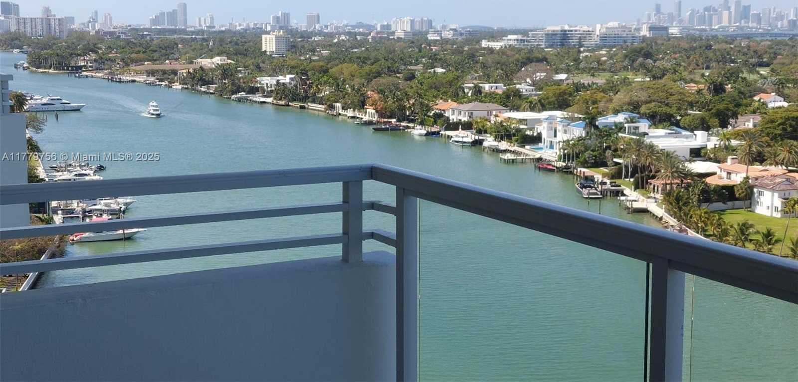 Small Image of 5600 COLLINS AVE #17J, Miami Beach Number 4