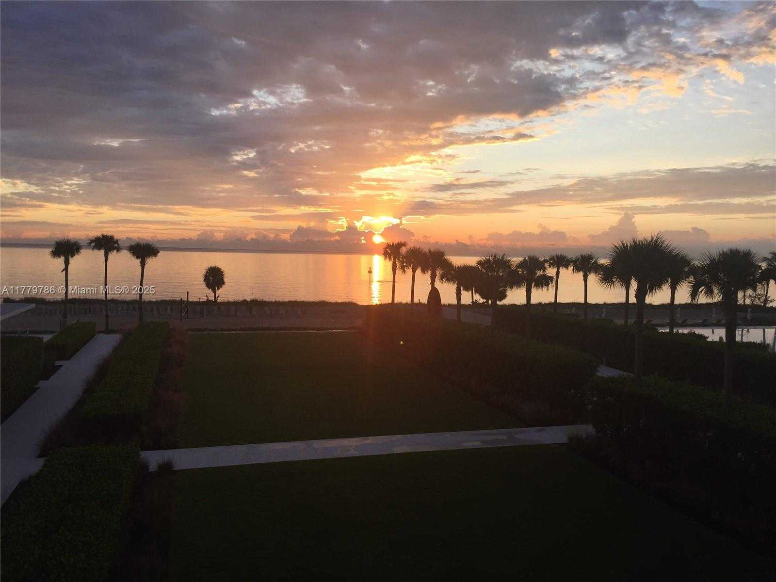 Small Image of 350 OCEAN DR #304N, Key Biscayne Number 39