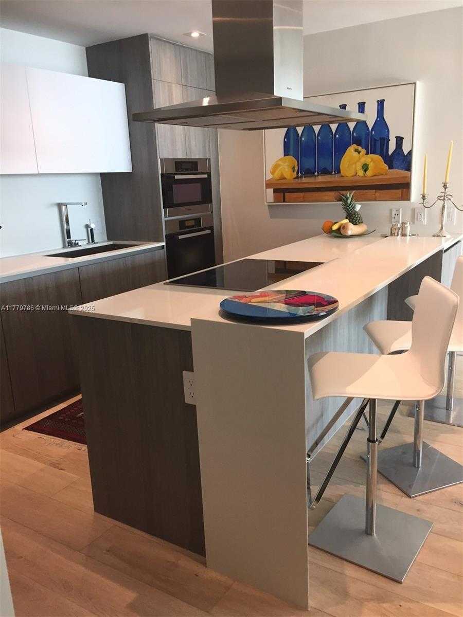 Small Image of 350 OCEAN DR #304N, Key Biscayne Number 6