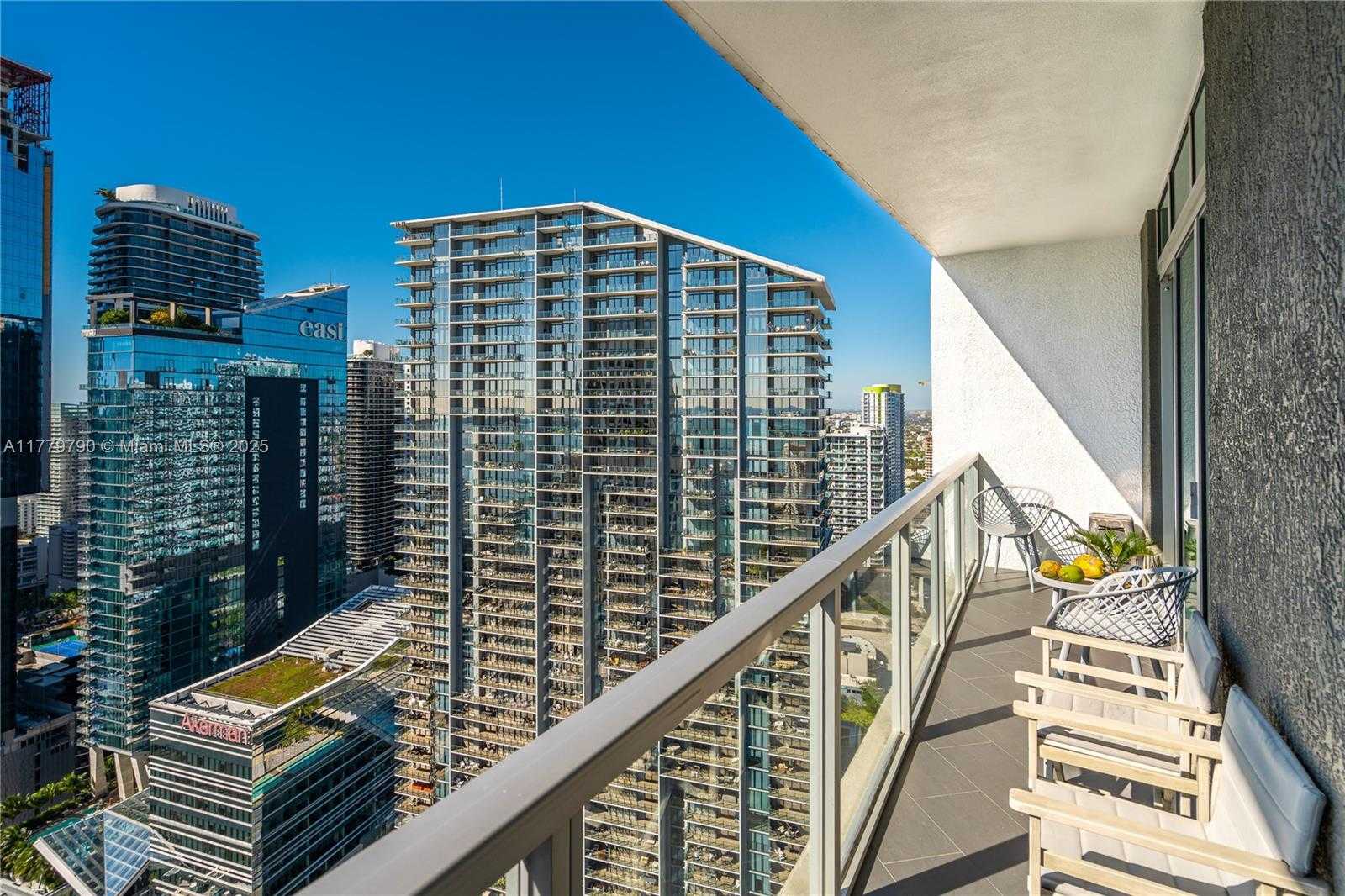 Small Image of 55 SOUTH EAST 6TH ST #4304, Miami Number 15