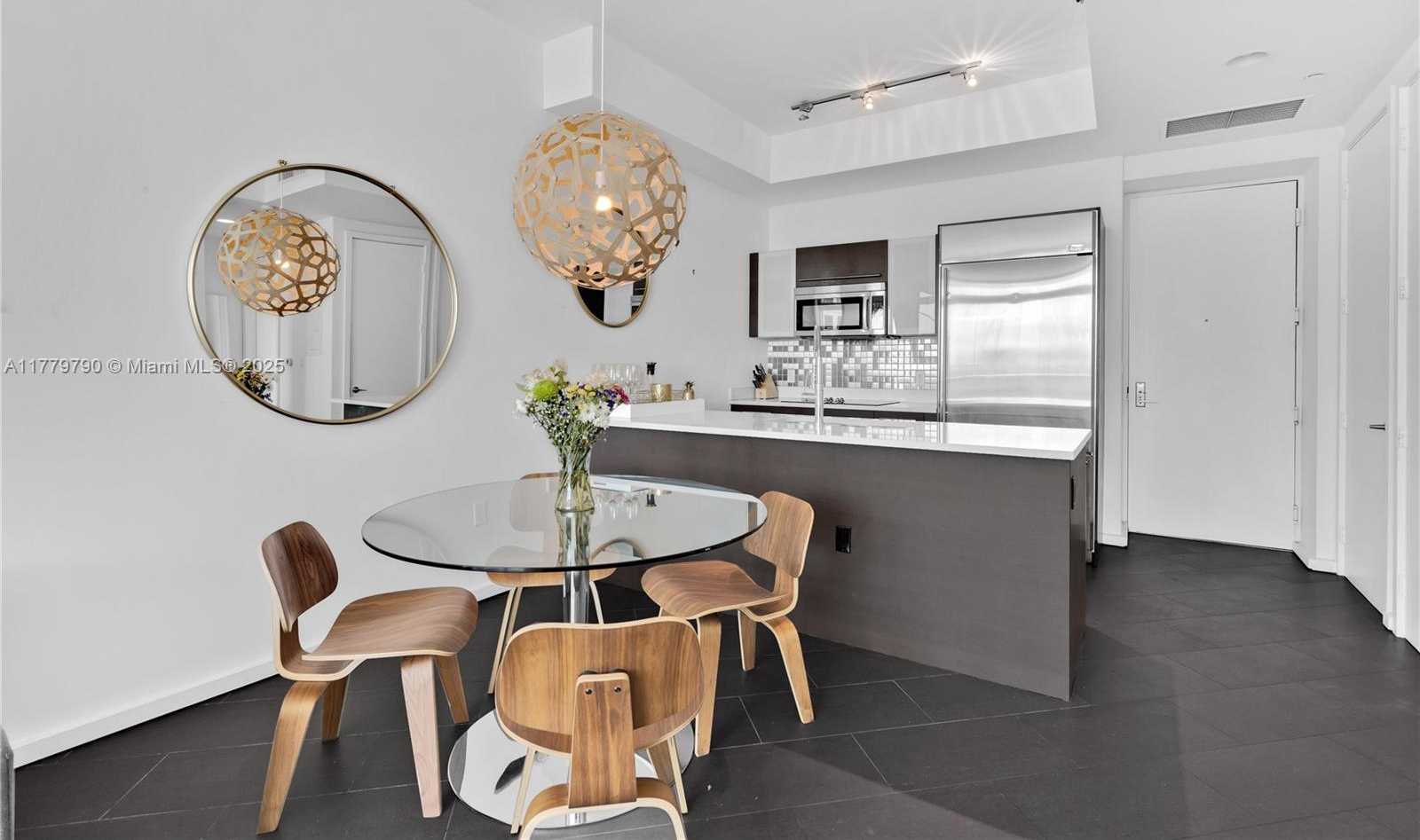 Small Image of 55 SOUTH EAST 6TH ST #4304, Miami Number 4