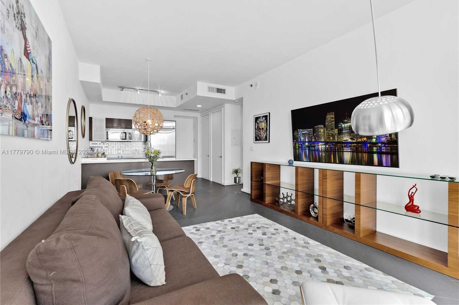 Small Image of 55 SOUTH EAST 6TH ST #4304, Miami Number 7