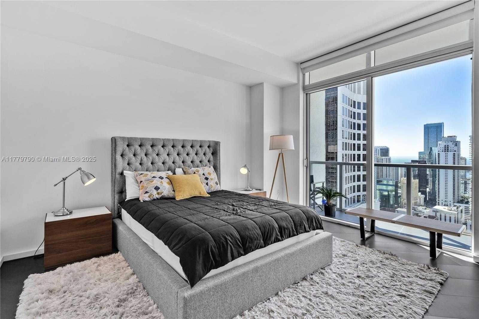 Small Image of 55 SOUTH EAST 6TH ST #4304, Miami Number 8